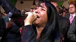 Cantora Mara Lima Cantando e Pastor Wanderley orando pelo povo. gmuh.