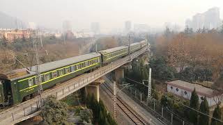 China Railway Baocheng cross Longhai 中国铁路陇海线宝鸡跨越宝成线