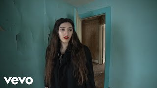 Veronica Lewis - Disconnected (Official Video)