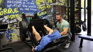 Leg press tips ! How wide should you go ? Myths busted !