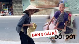 Bà cụ gánh 5 cái rổ bán lúc nửa đêm đong gạo ăn cuộc sống tươi sáng sau khi lên Youtube