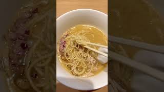 新宿の人気ラーメン店「鳳仙花」で食べた金目鯛の旨みたっぷりの「らぁ麺」が最高だった。