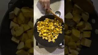 Green/ Raw Banana Fry With Peanut Garlic granules|Aratikaya fry Recipe#youtubeshorts#shorts#banana