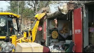 Demolition Drive By JMC in Vivekanand Chowk in jammu