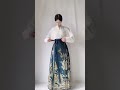 马面裙喜欢蓝还是红？ fashion clothes hanfu 汉服 dress hanfudress 马面裙 ootd beautiful horse