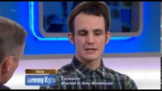 VIDEO Blake describes the moment he first gave Amy Winehouse heroin Mail Online