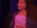 STAN TWITTER: Ariana Grande sings then giggles 🤭