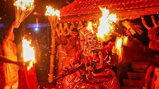 ഭദ്രകാളി തിറ 🔥 ദാരിക വധം 👹 Badhrakali \u0026 Dharika | Thirayattam | Theyyam | Kerala Artform