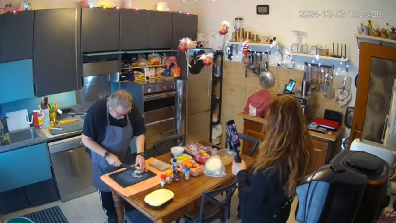 Casa Sissy 24 7 Live Camera 1 Daily Real Life Of An Italian Couple
