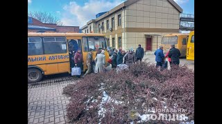 Більше 200 людей евакуйовано з Донеччини в безпечні місця