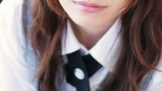 【馴れ初め】異性交遊禁止だったが美人で同業他社の女性社員とテーブルの下でコッソリ連絡先を交換した結果【感動する話】