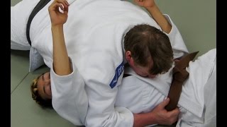 Kuzure kami shiho gatame