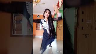 Hot Indian Girl Dance | Dubmash Indian Girl