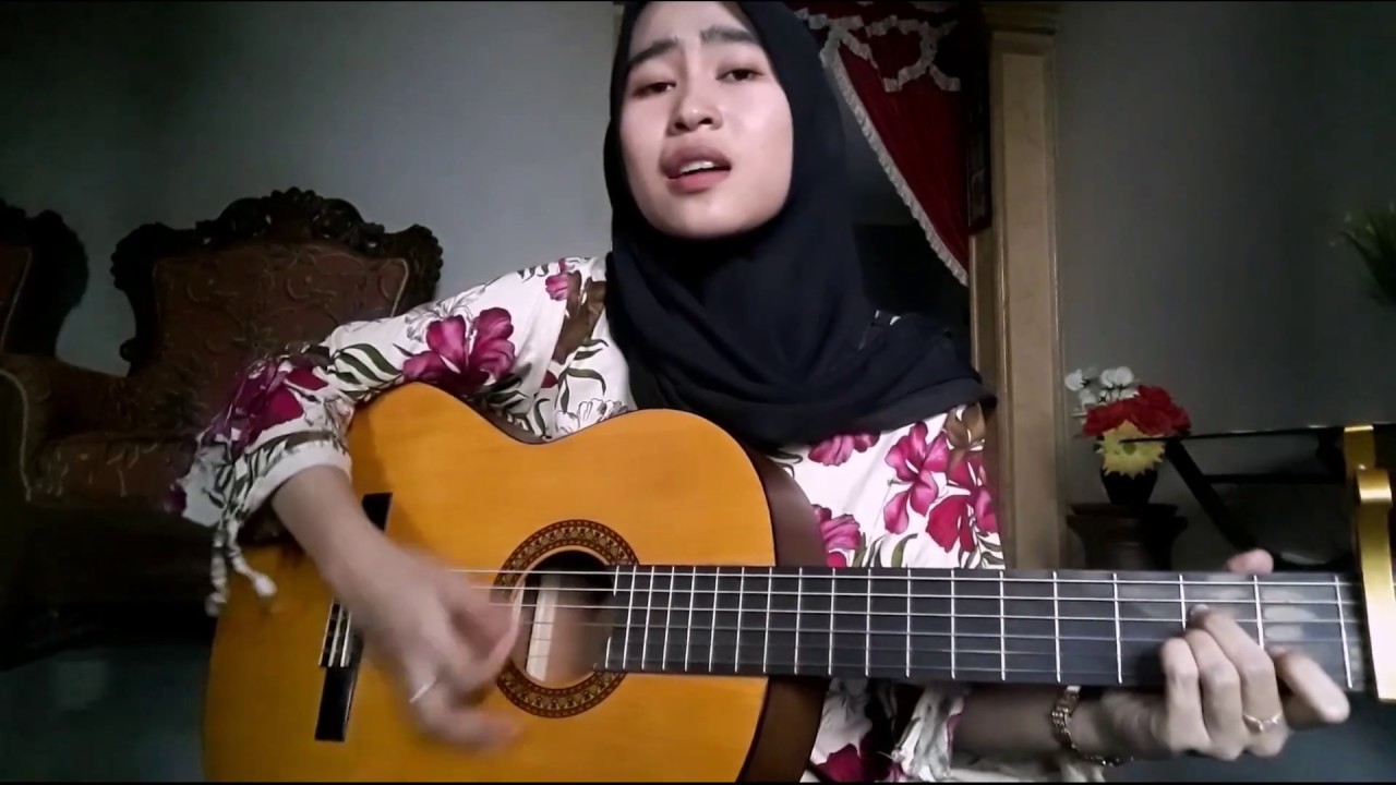 BCL - Aku Tak Mau Sendiri (cover) - YouTube