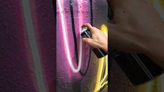 Full Neon Graffiti Piece Resaks
