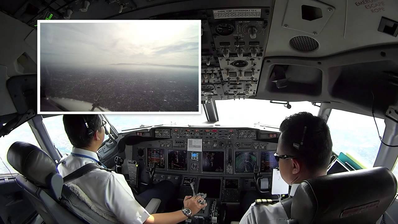 Cockpit View Approach And Landing At Yogyakarta Youtube