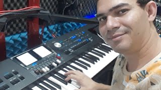 Roland Bk9 - TECLADO TOP - Pouco Comentado  Pelos  Músicos