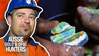 The Tunnel Rats Mine $100,000 Of Mintabie Crystal Opal! | Outback Opal Hunters