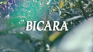 TheOvertunes - Bicara (Lyrics) ft. Monita Tahalea