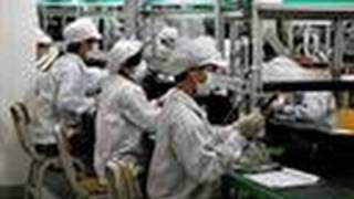 Foxconn to Double China Worker Salaries After Suicides: Video