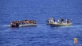 Migranti: forse 500 gli annegati su una nave partita dalla Libia