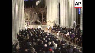 USA: WASHINGTON: RON BROWN BURIED WITH FULL MILITARY HONOURS