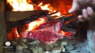 화덕 속 뜨거운 자갈돌에 스테이크 굽기 | how to cook perfect steak