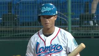 04/11 義大 vs Lamigo 一局下，藍寅倫敲出外野安打衝上三壘，一壘郭修延回本壘得分，Lamigo5：0