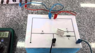 Freshmen Experiment 1 - AC circuit