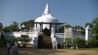 LANKARAMAYA DAGOBA, ANURADHAPURA, SRI LANKA