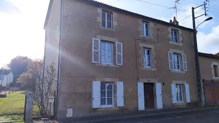 Lovley town house with garden for sale in the Vienne, France- Ref. BVI0060167