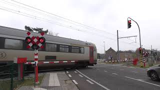 Spoorwegovergang Zonhoven/ Passage a Niveau/ Railroad-/ Level Crossing/ Bahnübergang