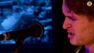 Daniel Docherty "Hold Me" live 2016 | 2 Meter Session #1587