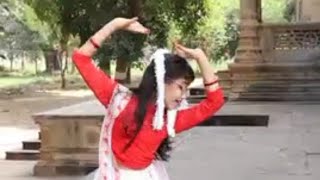 Abhigyaa jain dance || Jab sayian saam ko || Anuska hensh ||kacha badam ||dance ||#chashmishdancer