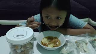 makan baso Aci