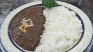 【朝に食べた独特なカレー】浜松町・「カロライナ」