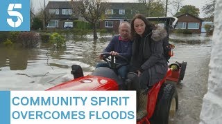 One week on: The community rallying together to beat the floods | 5 News