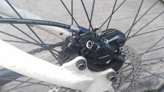 Shimano MT-200 Hydraulic Brake Close Look