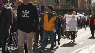 Protests across New Zealand as nurses strike
