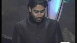 Abhishek winning Best Supporting Actor Filmfare Awards 2007