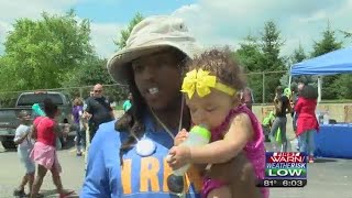 Neighborhood block party brings together residents and police
