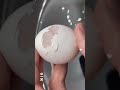 卵の殻の剥き方 生卵チャレンジ！ egg