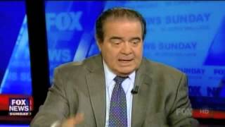 Scalia explains textualism