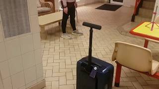 UNBOXING Ovis: 1st AI-Powered Suitcase Following by Side