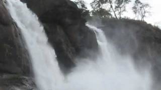 Athirapally Falls, Valparai - Chalakudy Road