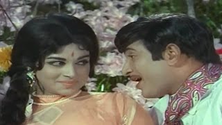 Pandanti Kapuram Movie || Aadi Paade Kalamlone Video Song || Krishna, Saroja Devi, Vijayanirmala