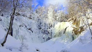 アシリベツの滝 氷瀑 歩くスキーツアー