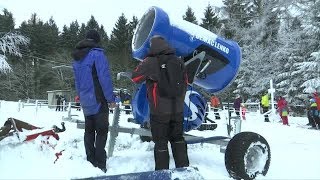 Ovifat eröffnet Skisaison mit Schneekanonen