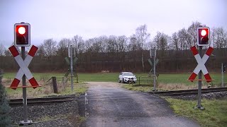 Spoorwegovergang Eichenzell (D) // Railroad crossing // Bahnübergang