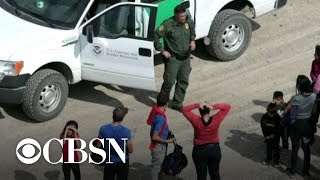 ACLU: 900 migrant children separated despite judge's order